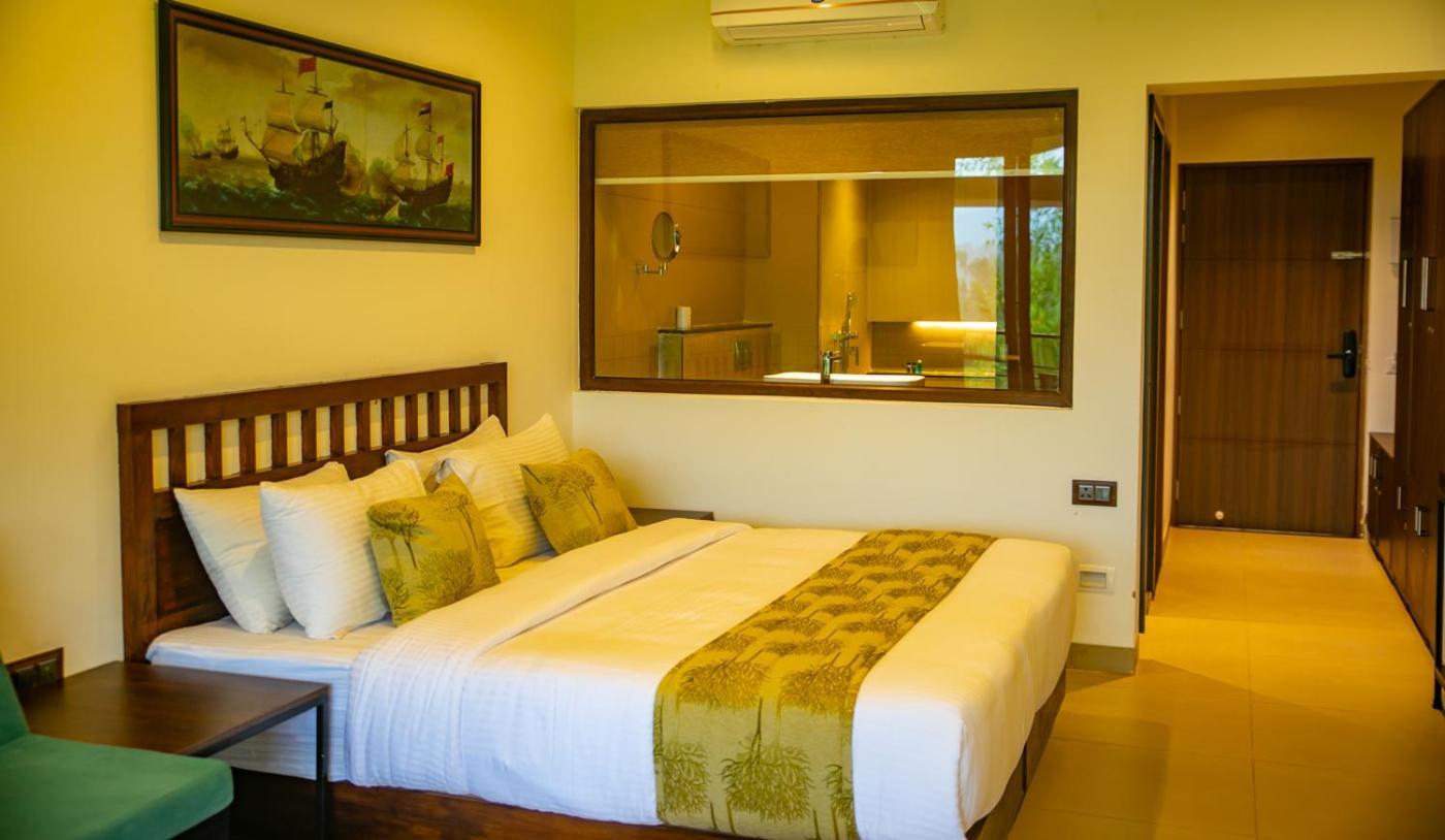 Pranavam Resort & Spa Tariyod Exterior foto